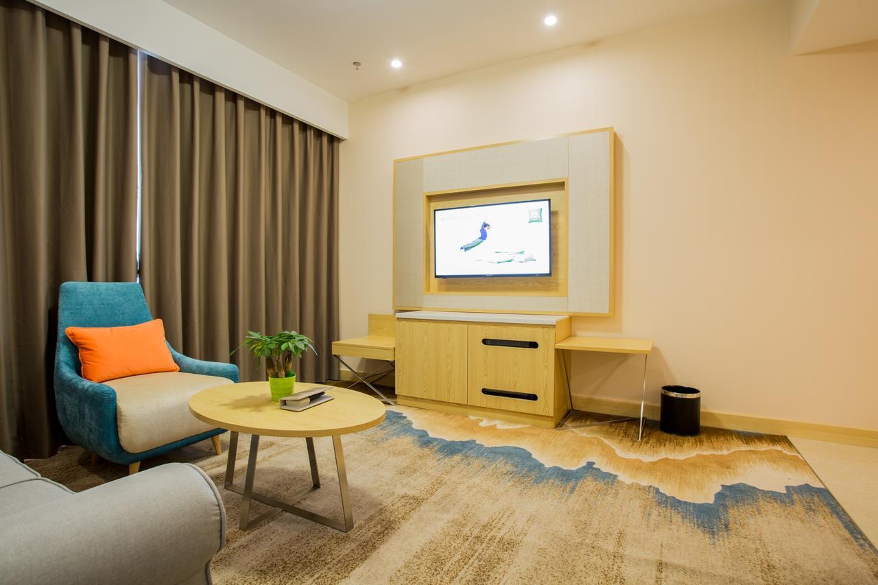 ไอบิส สไตล์ ฉางซา อินเตอร์เนชั่นแนล เอ็กซิบิชั่น Hotel Huangxing ภายนอก รูปภาพ